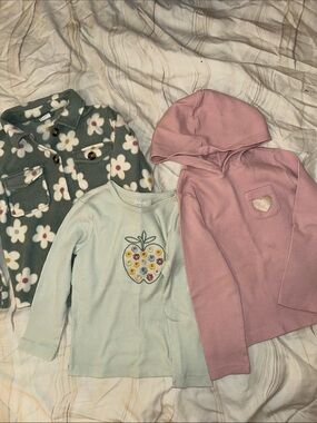 Pekkle Girls top bundle